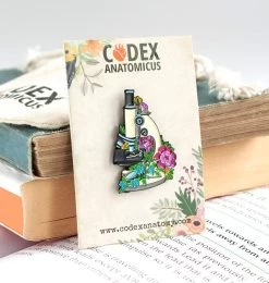 Microscope With Flowers - Enamel Pin -Codex Anatomicus Shop PINCA044 2 250504fe 0f9e 4099 87f7 5ef7d6e77428