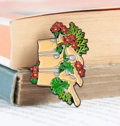 Thoracic Vertebrae - Enamel Pin